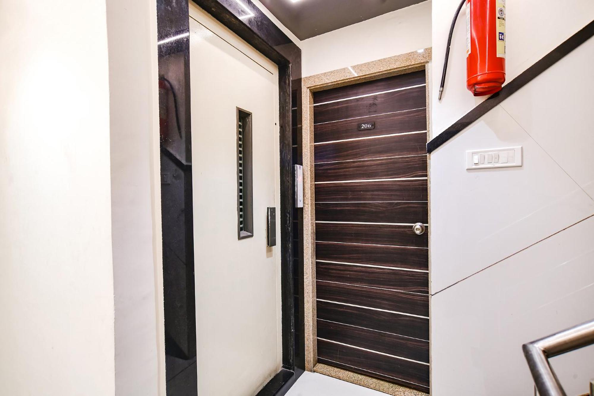 Fabhotel Shree Ram Palace Индор Екстериор снимка